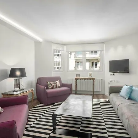 Okendo Aparment * San Sebastián